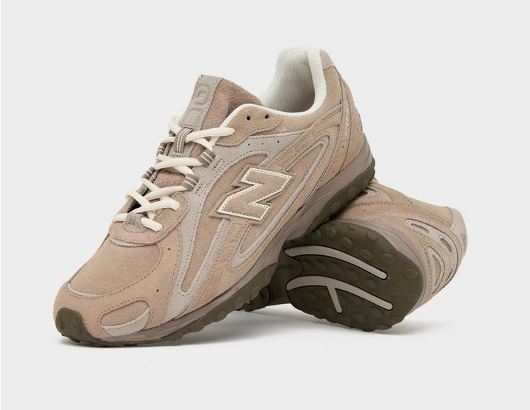 NB 204L Unisex Sneakers